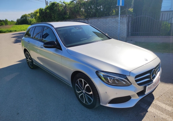 Mercedes-Benz Klasa C cena 99000 przebieg: 96000, rok produkcji 2016 z Jarocin małe 211
